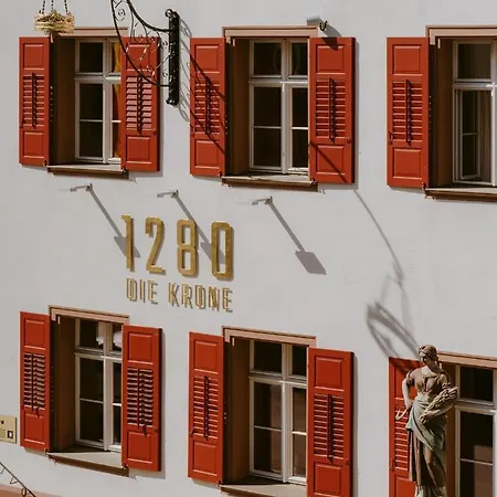 1280 Krone Hotel